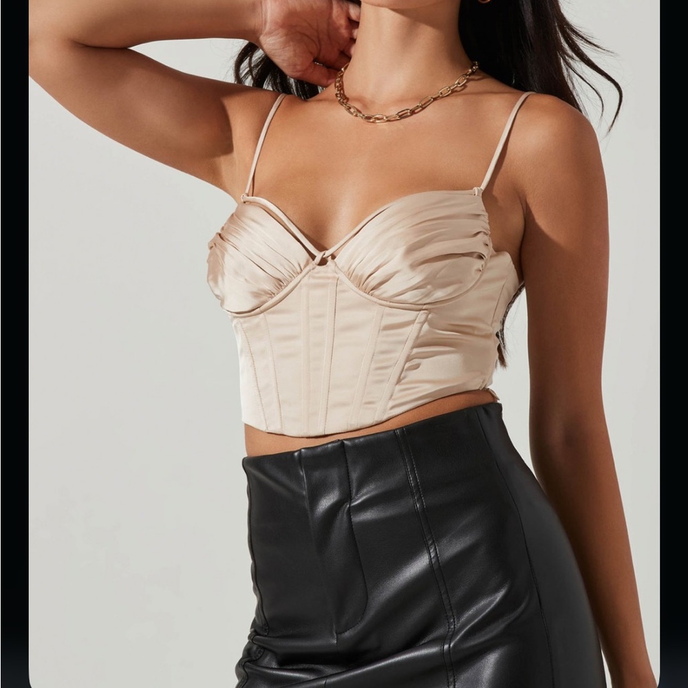 ASTR The Label Capri Corset Top - Satin - Medium